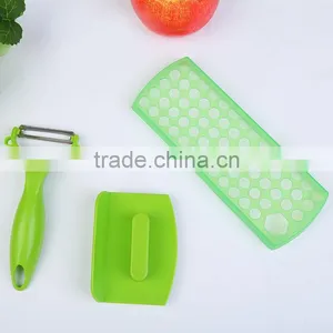 Multifunctional Shredder Household Kitchen Assistant 13 Piece Kitchen Tool Set Round Salad Fruit Slicer thumbnail-3