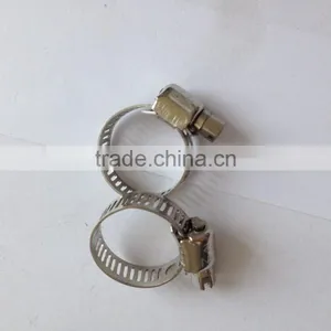 Clamp Style Wire Wreath Frame for Clamp Style Wire Wreath Frame With Ear Grips thumbnail-4