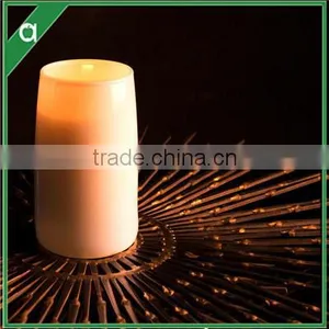 Luxury Eco-friendly Soy Wax Scented Candle in Frosted Glass With Cork Lid thumbnail-4