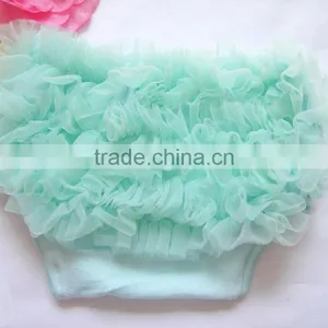 Suitable for All Season 2016 Design for Kids Wholesale Gold Dot Ruffles Baby Organic Cotton Bloomers thumbnail-5