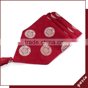 Popular New Products Flocking Damask Table Runner TR1-014 thumbnail-1