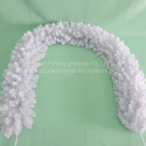Artificial Christmas Garland thumbnail-1