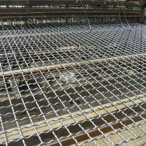 Plain Weave Wear Resistant Manganese Steel Wire Crimp Mesh Screen Vibrating Screening for Mining / Coal Washing thumbnail-2