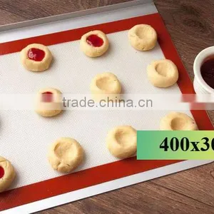 Silicone Macaron Baking Mat thumbnail-1