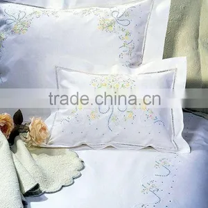Hand Embroidery Bedding Set thumbnail-1