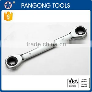Small Universal Double Ratchet Wrench thumbnail-1
