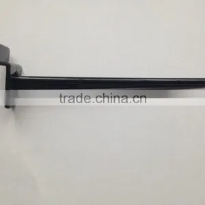 Colorful Plastic Hooks for Goods Hanging thumbnail-3