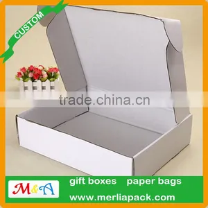 Fold and Tuck Cardboard Box Customize White Mailer Box With Tab Lock thumbnail-1