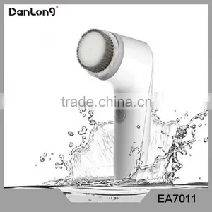 China OEM Electrical Sonic Vibrating Deep Cleaning Rapid Charging IPX7 Waterproof Face Brush thumbnail-6