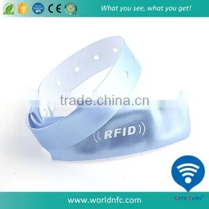 One Time Used UHF RFID Wristband thumbnail-2