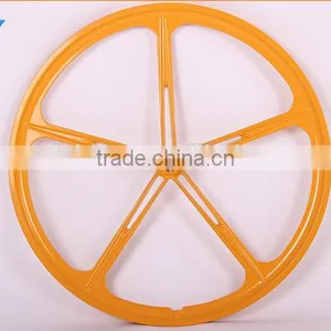700C Lightest Strongest Magnesium Alloy Bike Wheel /fixed Gear Type Hub Bike Wheel thumbnail-2