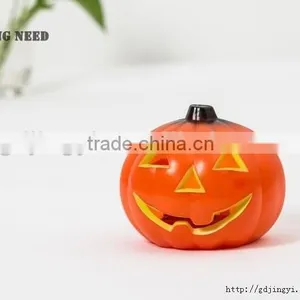 China Cheap Wholesale Small Plastic PP LED Pumpkin Halloween Decoration thumbnail-5