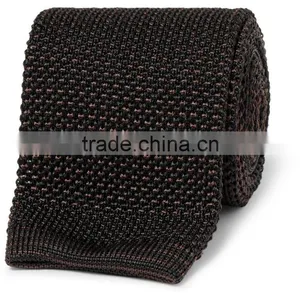 PATTERNED KNITTED SILK TIE thumbnail-1