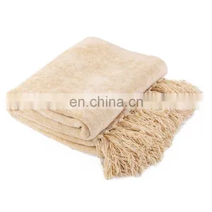 Best Quality Light Yellow Acrylic High Quality Blanket Jacquard Knitted Blanket With Tassels thumbnail-2