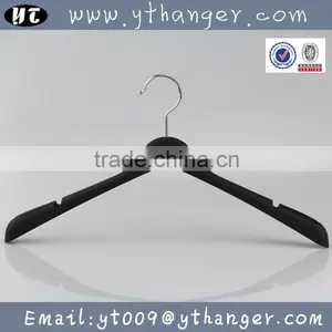 HA7066 Strong Plastic Dress Hanger Non Slip Rubber Coated Coat Hanger thumbnail-3