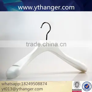 CY-654 Custom Wholesale Luxury Wooden Clothes Hanger Wooden Pant Hanger thumbnail-3