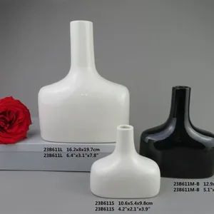 Ceramic Vase thumbnail-3
