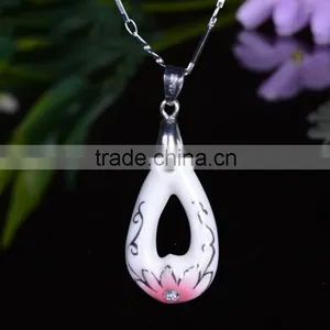 Amazing Natural Healthy Famille Rose Porcelain Glazed Flower Ceramic Pendant Necklace thumbnail-2