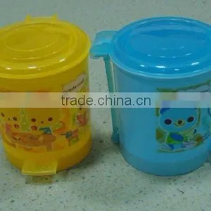 Plastic Mini Cartoon Colour Garbage Can for Office ( Pp) thumbnail-1