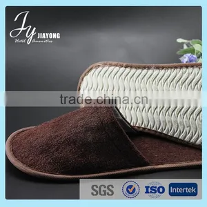 3-5 Star Hotel Custom Bedroom Slippers Made in China thumbnail-2