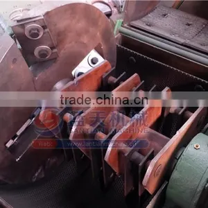 Wood Sawdust Powder Crusher Machine thumbnail-3