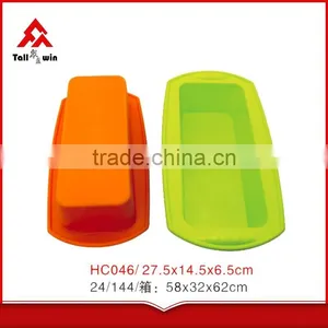 Easy to Use Silicone Microwave Safe Cake Baking Pan thumbnail-3