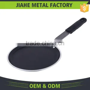 Durable Short Handle Round Aluminum Nonstick Frying Pan thumbnail-1