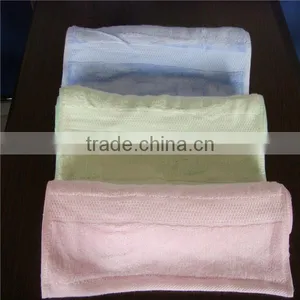 China Manufacture of Jacquard Thickness Cosmetic Towel thumbnail-2
