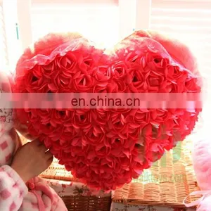 HI CE Latest Valentine's Day Gift Red Rose Silk Fabric Heart-shaped Wedding Stage Decoration With Flowers thumbnail-3