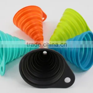 Creative Design Collapsible Liquid Funnel thumbnail-4