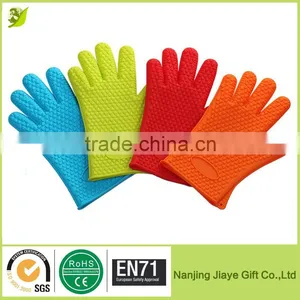 100% Food Grade Kitchen Silicone Glove ,Silicon Oven Glove thumbnail-1