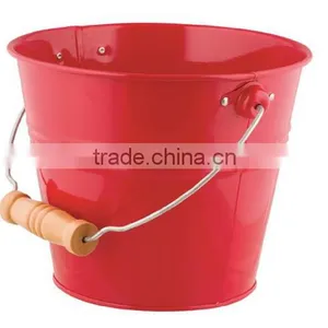 CCGB-G107 New Available Mini Metal Flower Bucket With Wooden Handle, Garden Bucket, Creative Bucket thumbnail-2