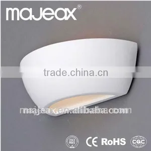White Gypsum Plaster E14 E27 Ball Shape Light thumbnail-1