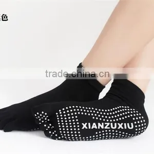 Toes Yoga SocksFor Women With Color thumbnail-4