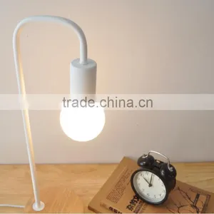 Guzhen Lighting New Design Modern White Color Metal Table Lamp Desk Lamp thumbnail-2