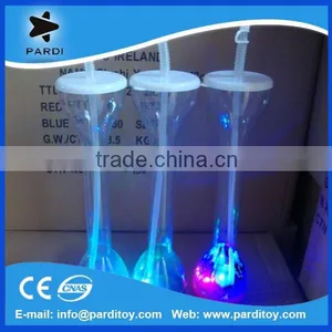 Popular 550ml Custom Plastic Straw and Lid Led Yard Glass thumbnail-1
