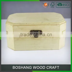 Handmade Wood Box Packaging thumbnail-6