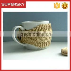 V-69 High Quality Fashion Creative Ceramic Mug / Sweater Ceramic Mug thumbnail-3