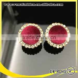 Small Quantitiy Korean Fancy Flannelette Diamond Stud Earrings thumbnail-6
