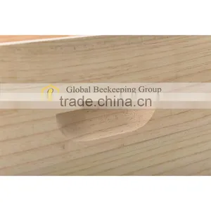 Unassembled 1/2/3 Layer NZ Pine Wood Langstroth Bee Box for Honey Beekeeping thumbnail-4