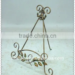 Easel thumbnail-1