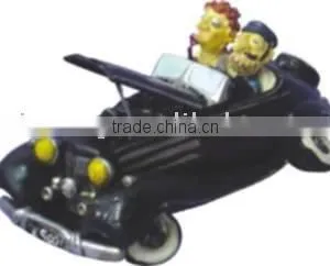 Polyresin Cartoon Car Model With Lover thumbnail-1