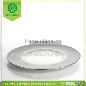 Golden Charger Plate Plate With Sliver Rimed thumbnail-1