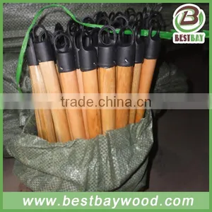 Varnish Coated Wooden Broom Handle thumbnail-4