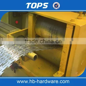 2017 Sales Top Ten 12 Strip Razor Barbed Wire Machine thumbnail-3