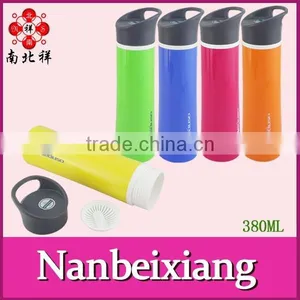 380ML Colorful New Design Cheap Plastic Sport Water Bottle With Handle Lid thumbnail-1
