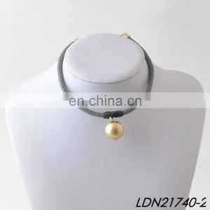 Handmade Big Freshwater Pearl Pendant Choker Necklace Fashion Leather Necklace Jewelry thumbnail-1