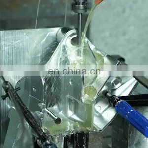 Customized Precision Aluminium Auto Center Part Prototype Process Drilling Turning Milling Cnc Machining Parts thumbnail-1