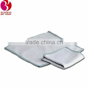 Custom Microfiber 300gsm Embroidery Window Towel thumbnail-3