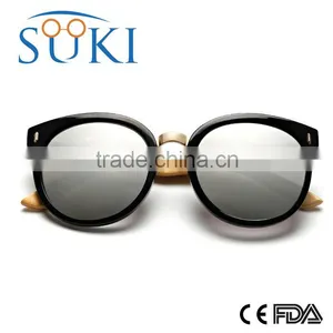Handcraft Sustainable Eco-friendly Custom Wood Sunglasses Polarized Mirror Lens PC Frame Sunglasses With Bamboo Temple thumbnail-6